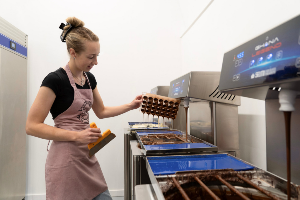Ambachtelijke chocolade maken bij Chocolaterie Fleur